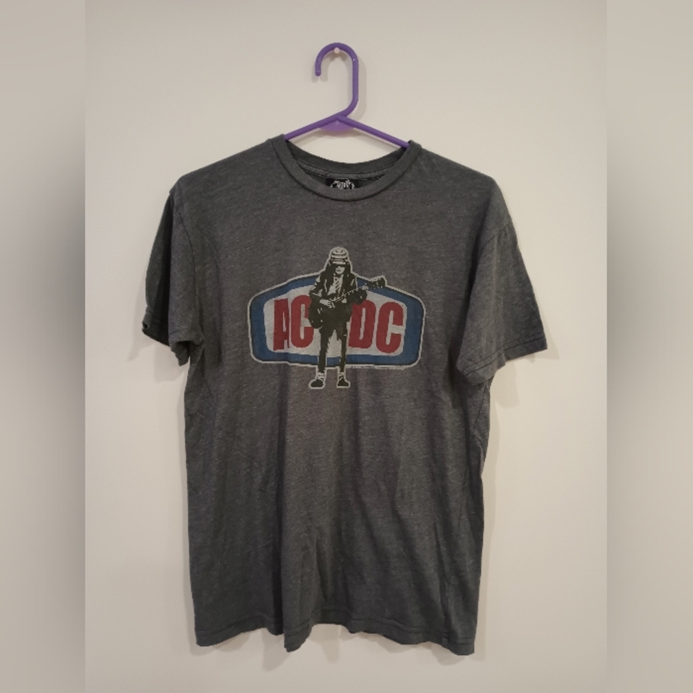 2005 AC/DC Hot Topic shirt